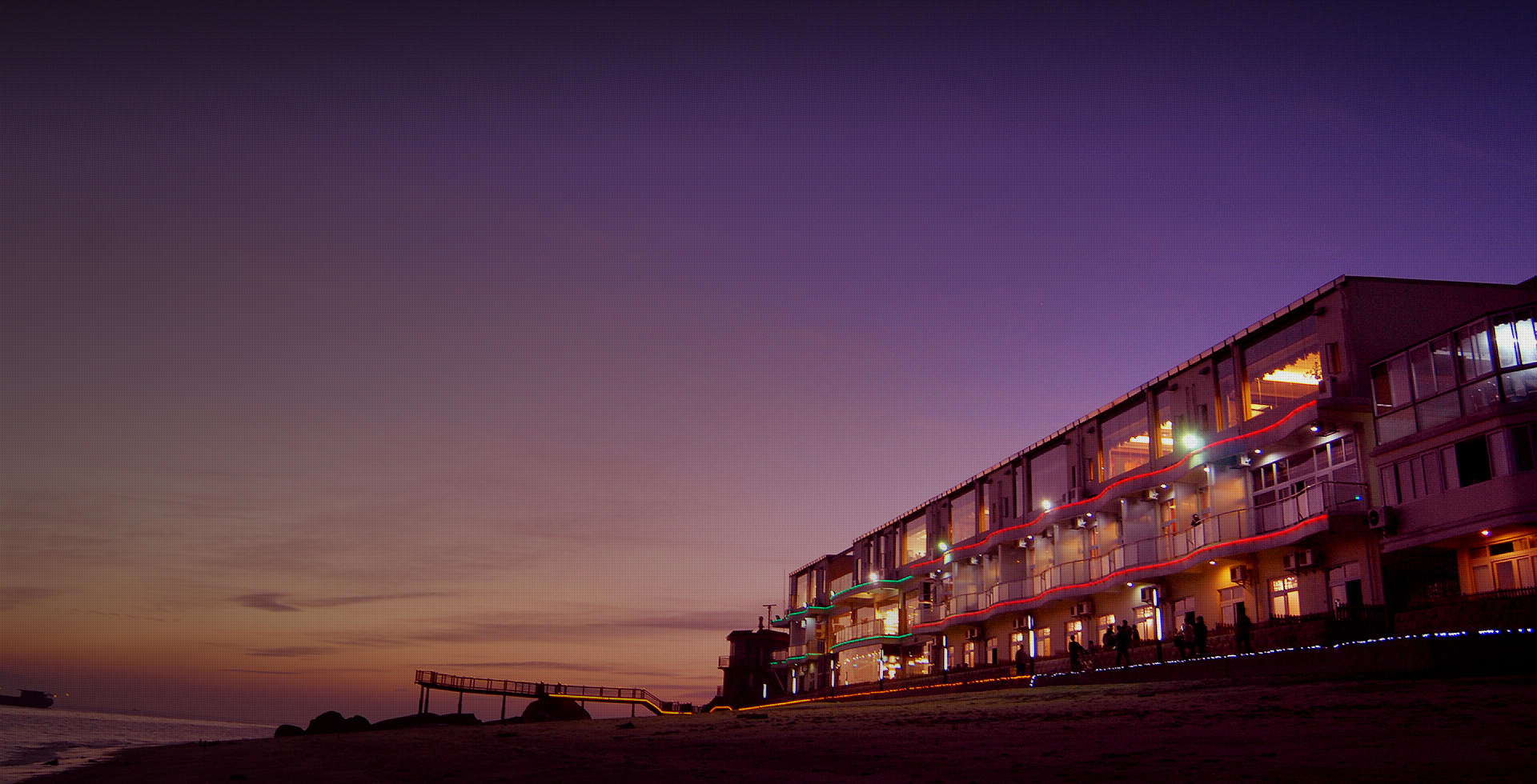 鉴黑担保网(jhdbw)·最具权威唯一维权担保平台